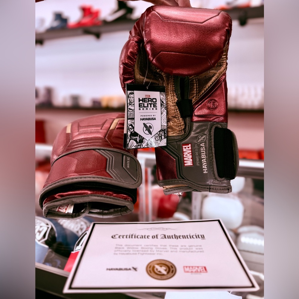 **LIMITED EDITION** Hayabusa X Marvel Iron Man boxing gloves! (16oz)